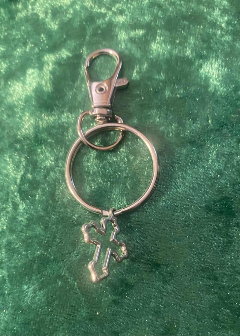 Cross Keyring