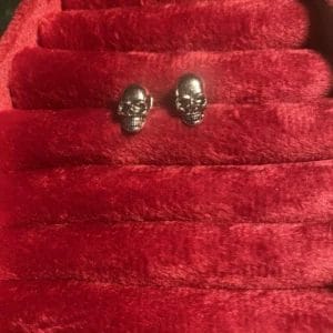 Skull earrings