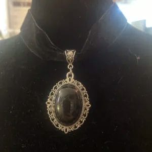 choker