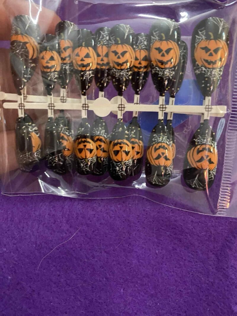 Black Pumpkin Nails