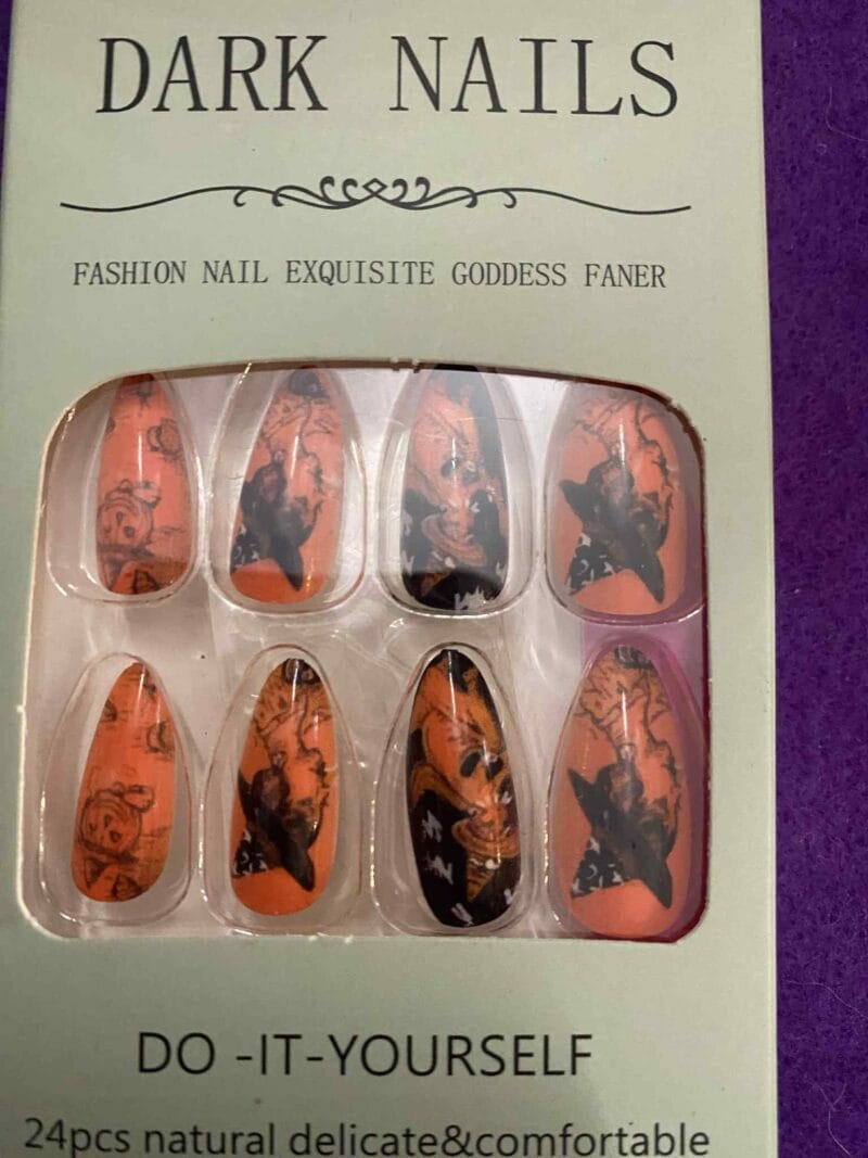 Vintage Witchy Nails